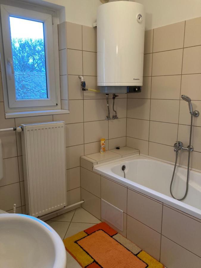 Kurca-Parti Vendeghaz Hotel Сентеш Екстериор снимка